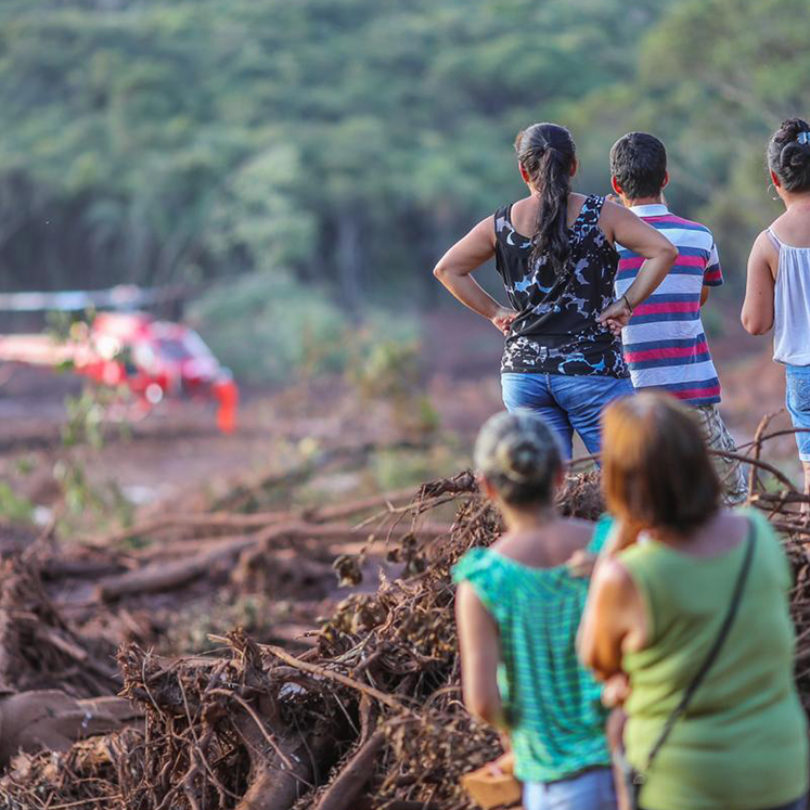 Kein Unfall, sondern ein Verbrechen: Betroffene des Dammbruchs in Brasilien fordern Lieferkettengesetz in Deutschland
