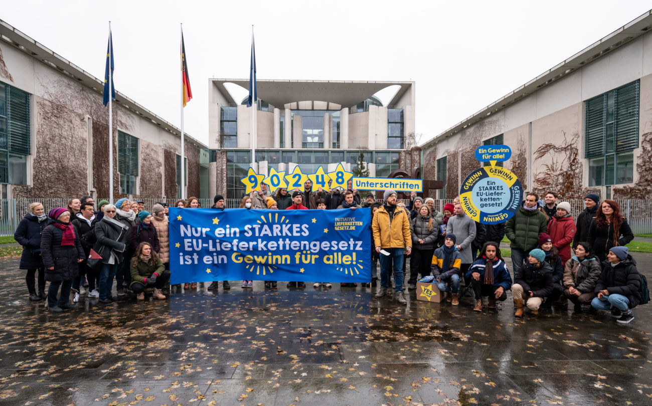 Über 90.000 Stimmen für ein starkes EU-Lieferkettengesetz – und ein Ratsbeschluss!